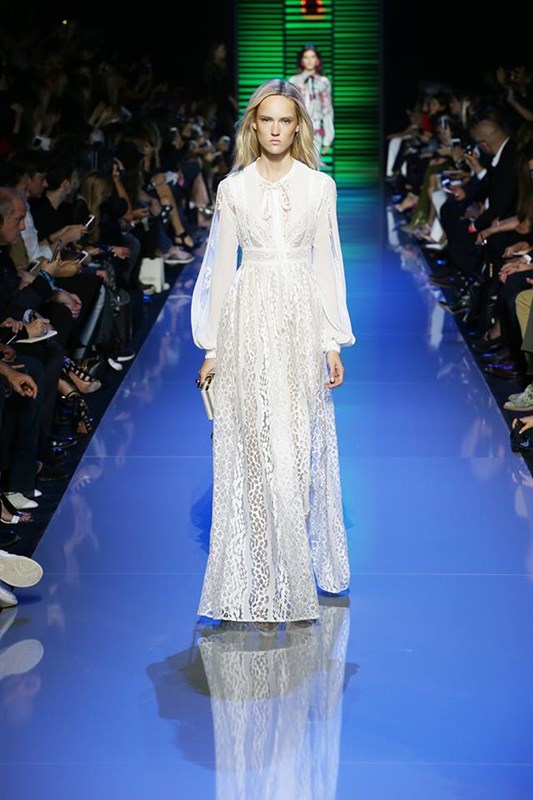 Elie Saab Ready-to-Wear Spring Summer 2016 Fashion Show